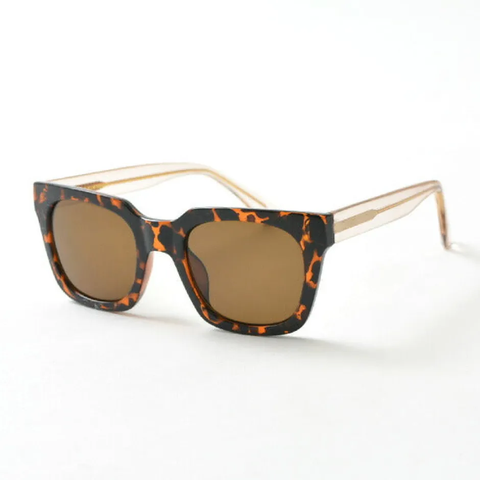 Other Goods^A.KJAERBEDE / NANCY wide frame sunglasses