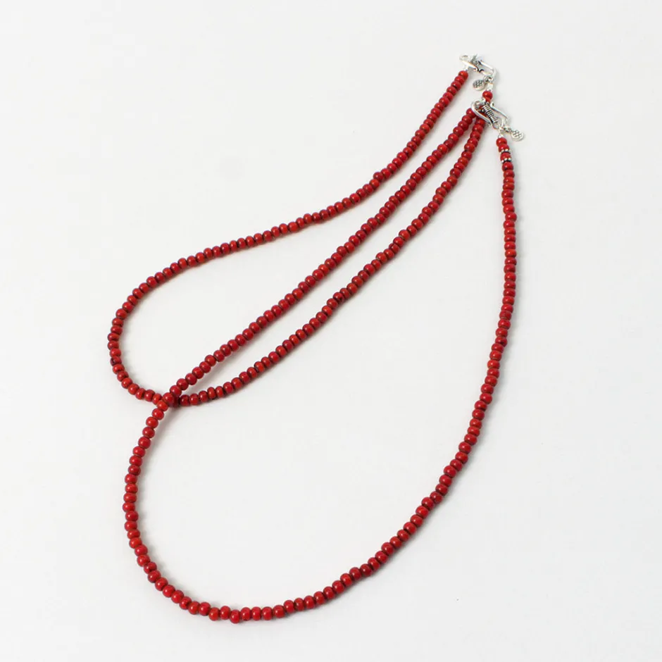 Anklets^phaduA / White Heart Antique Glass Bead Necklace red