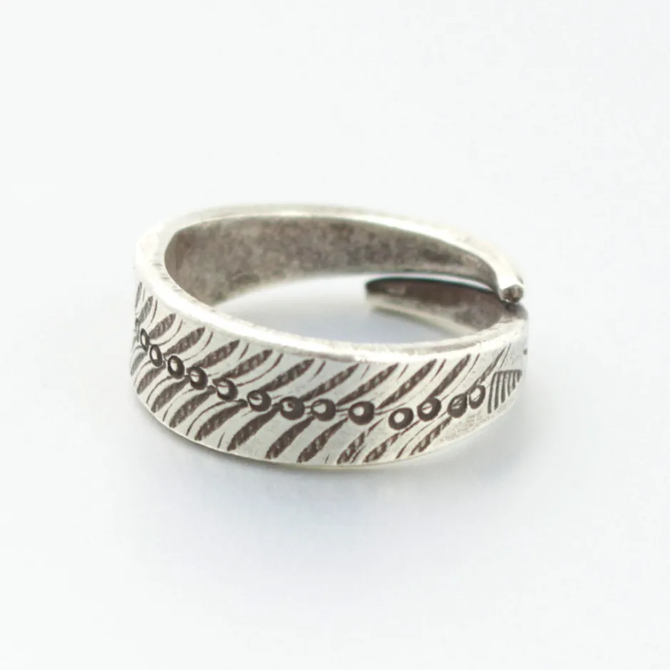 Ring^phaduA / Wide ring silver